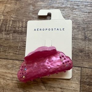 Aeropostale hair clip